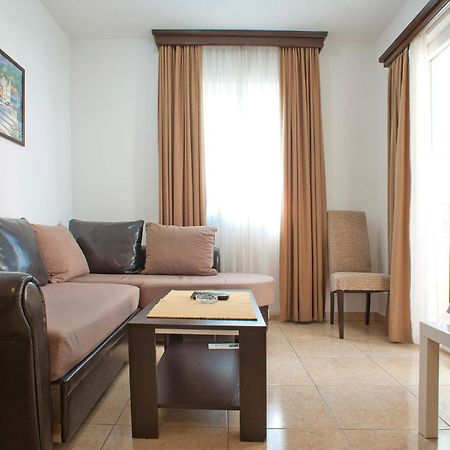 Guest House Maslina Petrovac na moru Zimmer foto